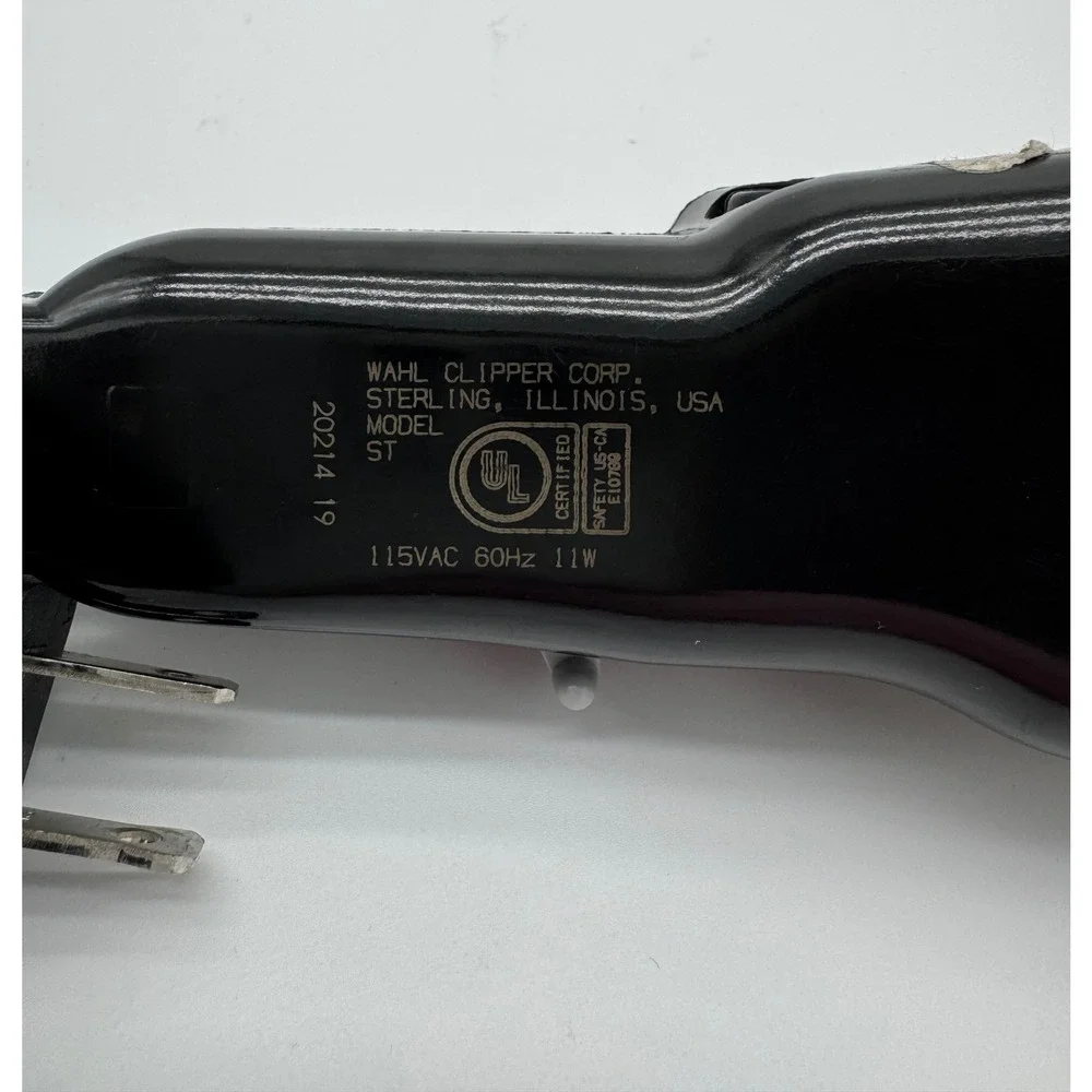 WAHL Model ST Professional Designer Electric Corded Clippers‎ Only Red Tested